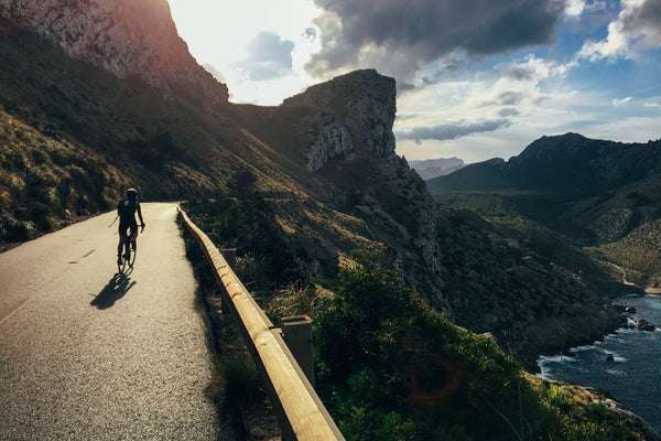 Riding with Restrap: Quique Arias