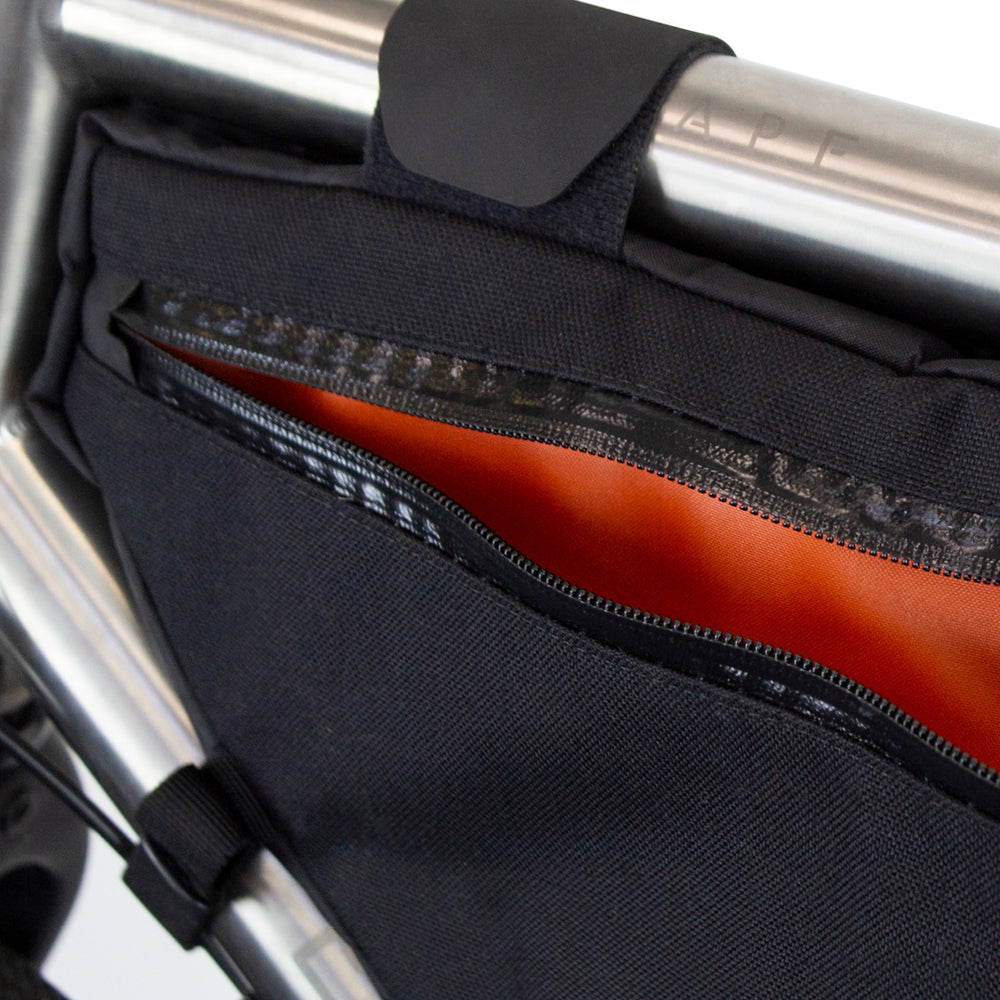 close up of restrap frame bag zipper