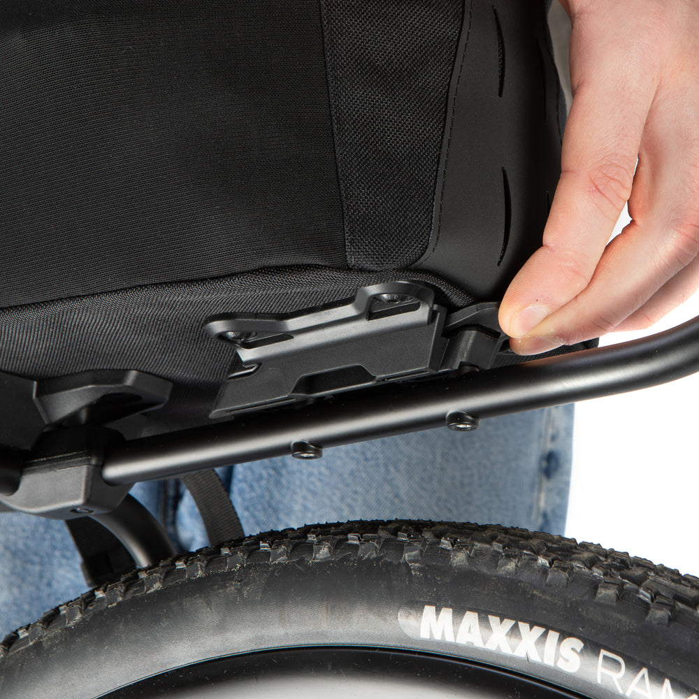 Switch Top Bag (15 Litres)